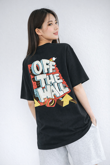Off The wall Unisex Premium T-shirt Lose Fit